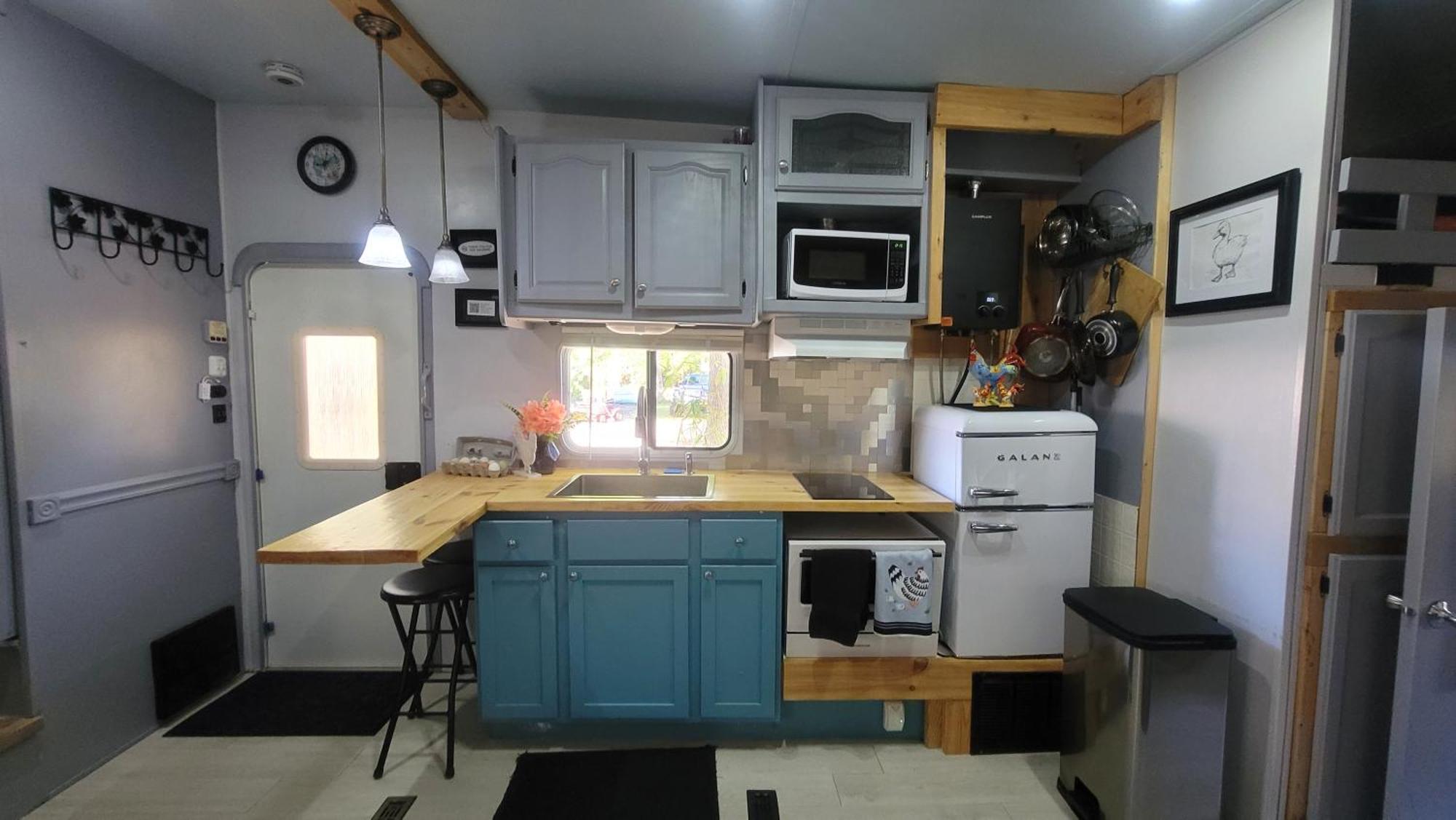 Shroom Life Farm Chicken Shack ノース・フォート・マイヤーズ エクステリア 写真